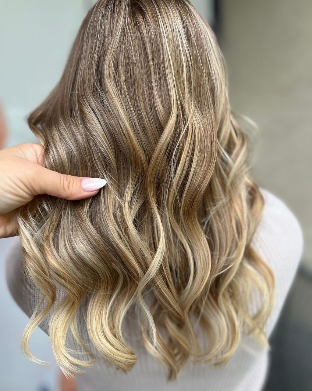 Instagram post from bb.hair_cosmetics. This post is in position 16.