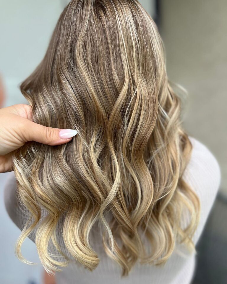 Instagram post from bb.hair_cosmetics. This post is in position 17.